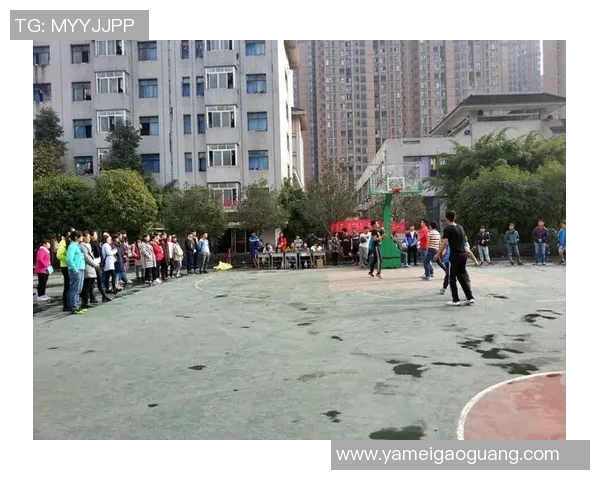南丁格尔明星篮球队:团结拼搏展现青春风采与竞技精神 南丁格尔明星篮球队:团结拼搏展现青春风采与竞技精神